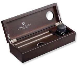 Kaseta drewniana Diplomat