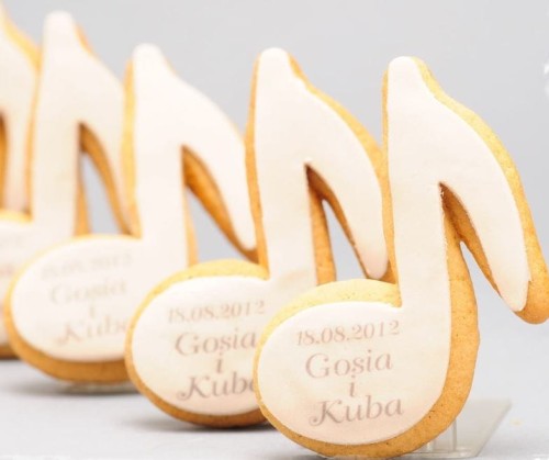 ciastko - reklamowe - lukier - nadruk - jadalny - gadżet - Święta - prezent - znakowanie - nadruk - logo - napis - cukiernia
