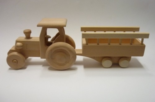 Traktor z przyczepą duży, drewno, 42 x 10,5 x 14,5 cm, cena orientacyjna
