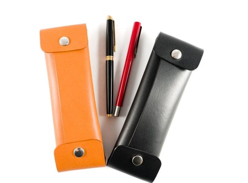 piórnik - zakładka - książka - podkładka - notes - etui - klucze - portmonetka - brelok - bransoletka - reklamowy - skóra - hand made - gadżet - upominek - ekologia - znakowanie - laser - tłoczenie