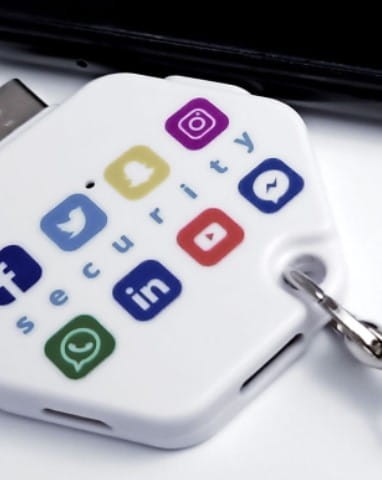 blocker - reklamowy - dane - wirusy - gadżet - bezpieczeństwo - komputer - biuro - znakowanie - nadruk - laser - smatfon