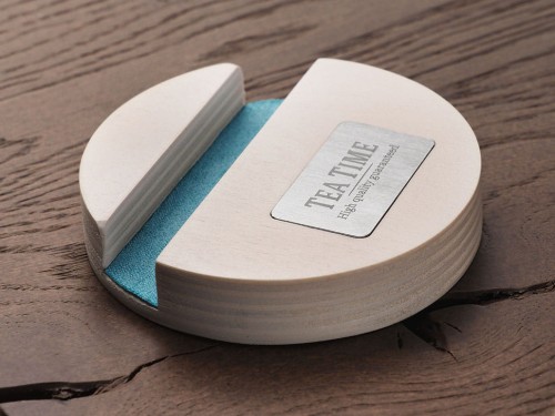 podstawka - telefon -   organizer - pudełko - karteczki - reklamowy  - drewno - sklejka - gadżet - upominek - biuro - dom - porządek - znakowanie - laser - tłoczenie