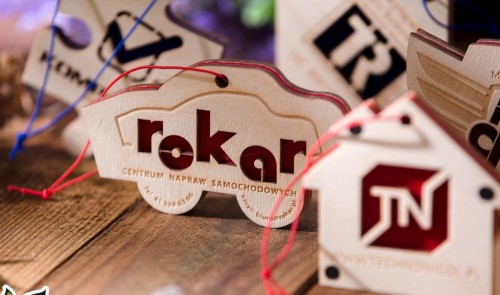 zapach - samochodowy - reklamowy - gadżet - podróż - znakowanie - laser