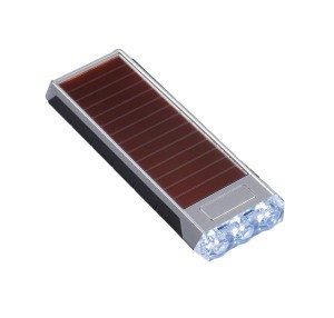 Latarka solarna
