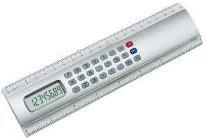 Linijka z kalkulatorem