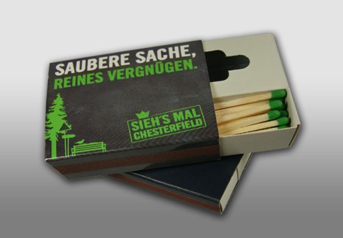 Eko - popielniczka, 56 x 46 x 17 mm, papier biodegradowalny, 20 zapałek, wnętrze pozwalające na wielokrotne użycie, wycięcie na 2 średnice papierosów, cena na zapytanie
