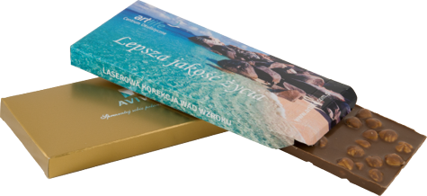 Czekolada reklamowa duża z orzechami, kartonik, orzechy laskowe, cena dla 100 szt., nadruk 2 kolory, 163 x 80 x 15mm
