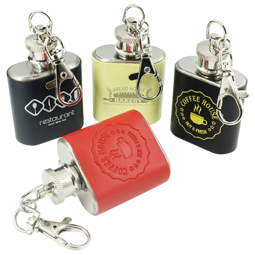 Brelok - piersiówka, 30 ml, 4 x 7,2 cm, ekoskóra w wielu kolorach, możliwość tłoczenia, min. zam. od 10 szt.
