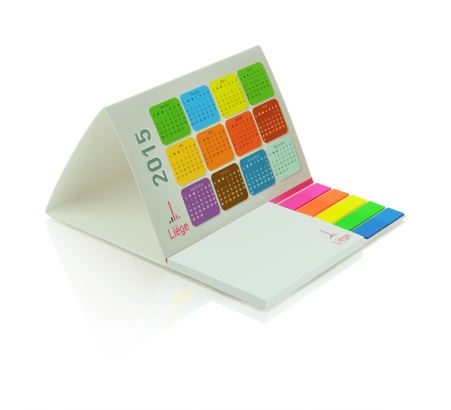 Kalendarz biurkowy z notesem i znacznikami, zamknięta okładka 150 x 175 mm, 50 notesu samoprzylepnego, po 20 znaczników, cena na zapytanie, okładka foliowana, dowolny nadruk na okładce i notesie