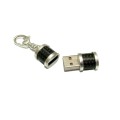 Pendrive biżuteryjny, śr. 18 x 35 mm, włókno węglowe, dodatki - metal pokryty srebrem , USB 2.0, cena dla wersji 8GB
