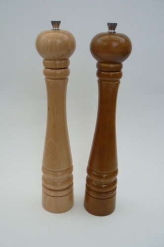 Młynek duży, drewno, śr. 6 x 31,5 cm, cena orientacyjna
